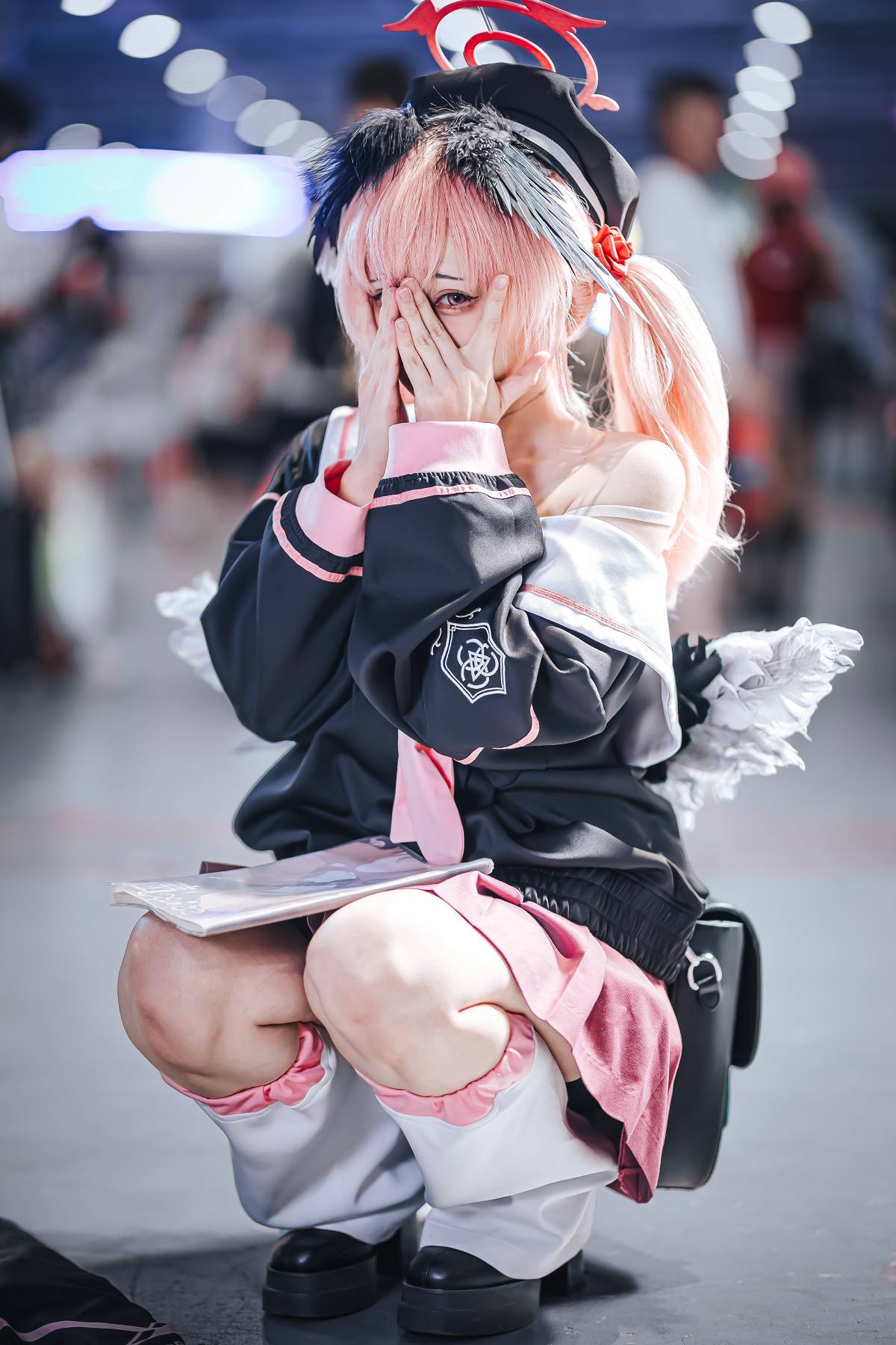 6878696858cb8da5c8bc9076-1