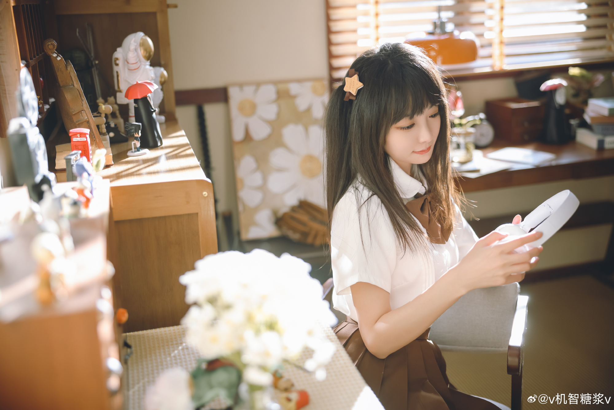 图片[7] - 摄影图册｜做自已的光，不需要太亮，足以挨过寒冬和黑夜就好 - 二次元星球