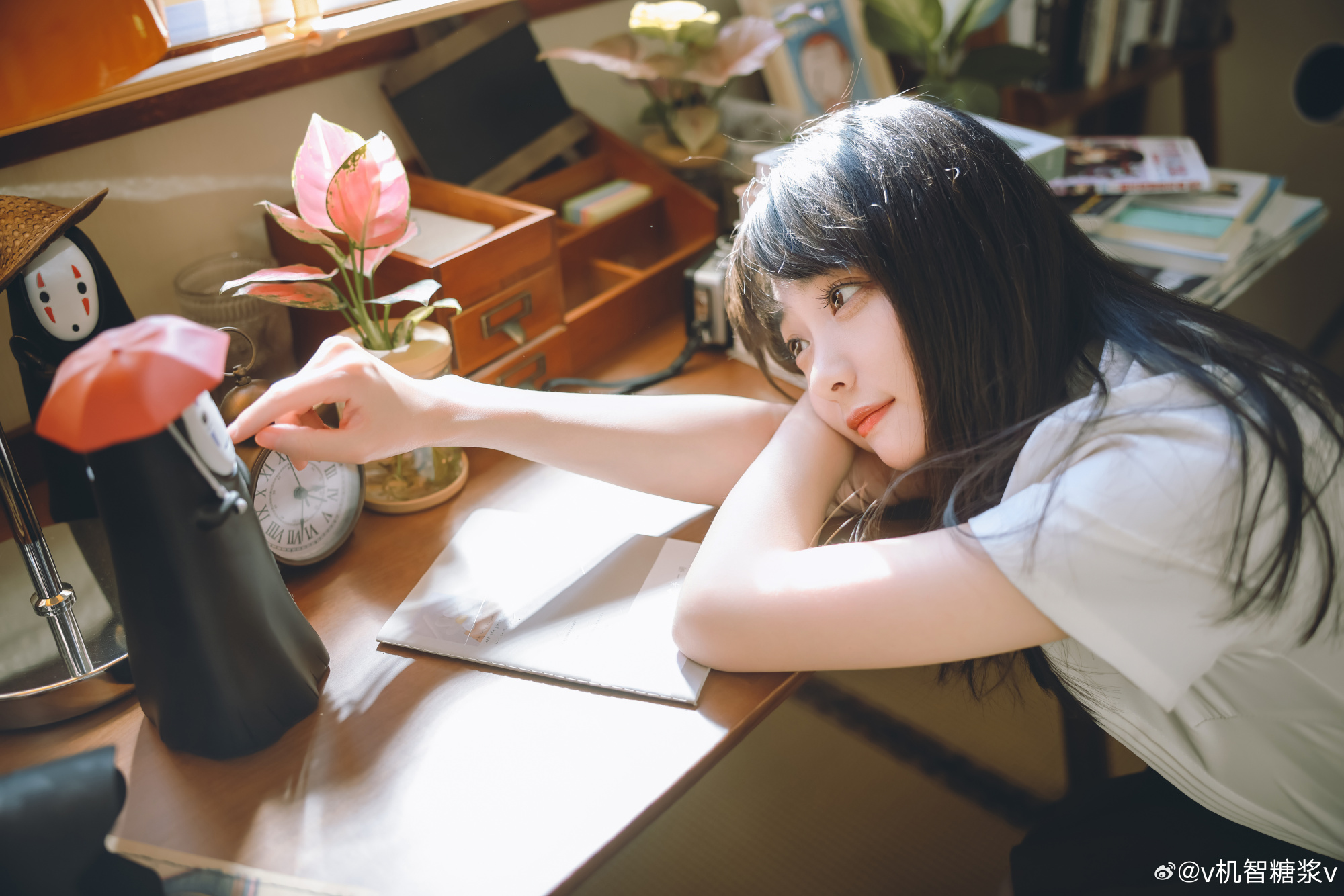 图片[8] - 摄影图册｜做自已的光，不需要太亮，足以挨过寒冬和黑夜就好 - 二次元星球