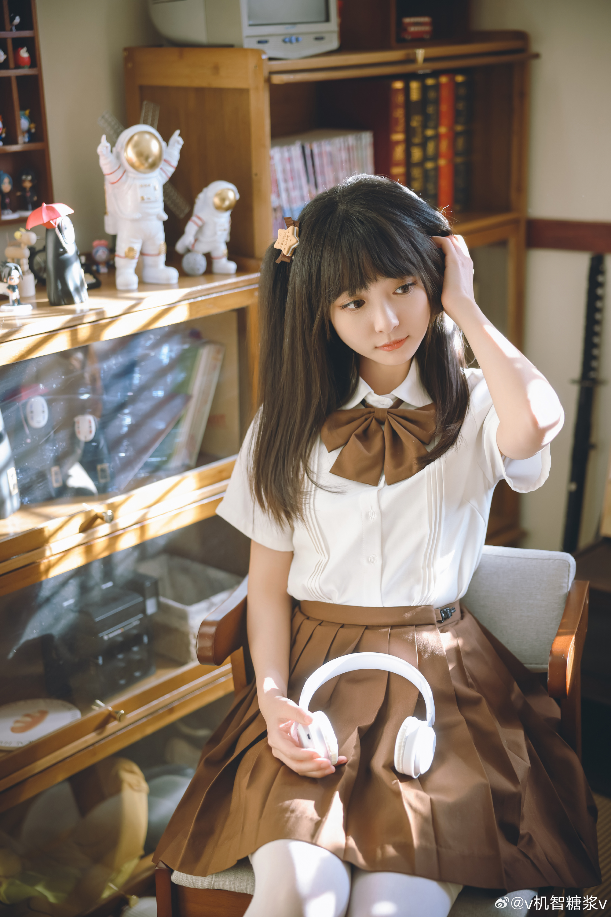 图片[2] - 摄影图册｜做自已的光，不需要太亮，足以挨过寒冬和黑夜就好 - 二次元星球