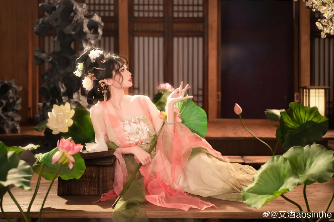 图片[9] - 摄影图册｜荷叶罗裙一色裁，芙蓉向脸两边开 - 二次元星球