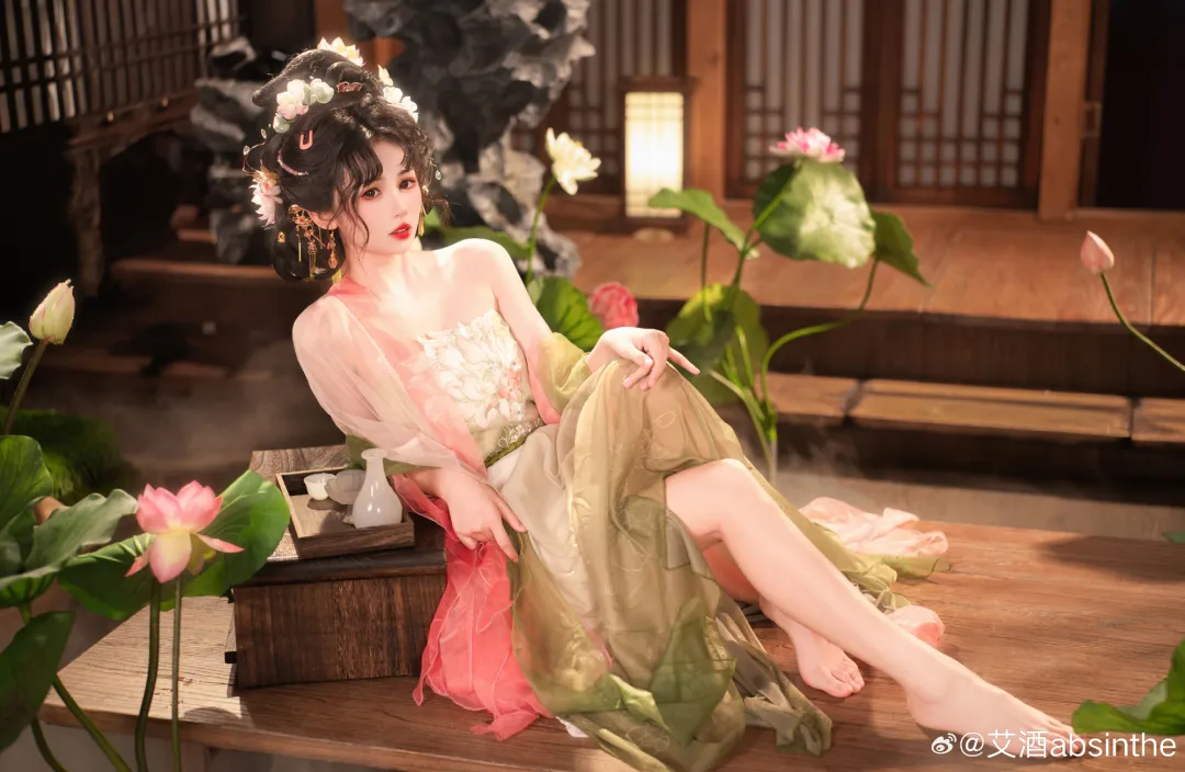 图片[1] - 摄影图册｜荷叶罗裙一色裁，芙蓉向脸两边开 - 二次元星球