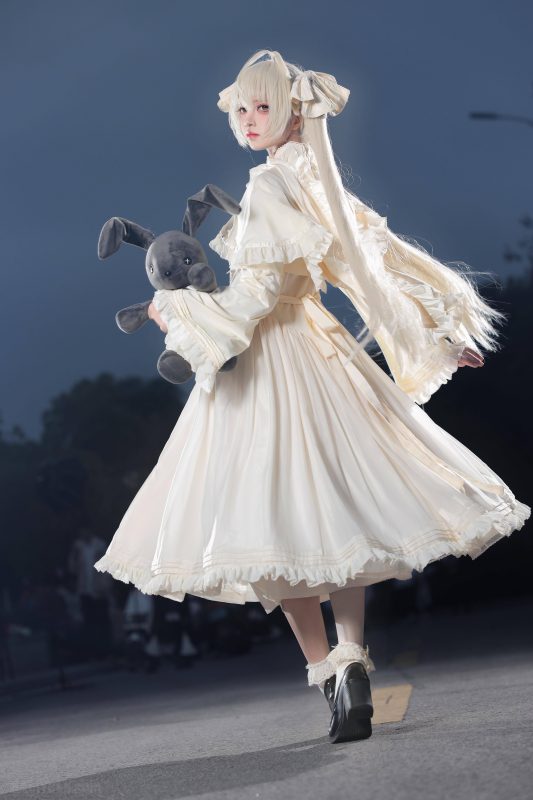 coser@花甲conch 的穹妹cos~ - 二次元星球